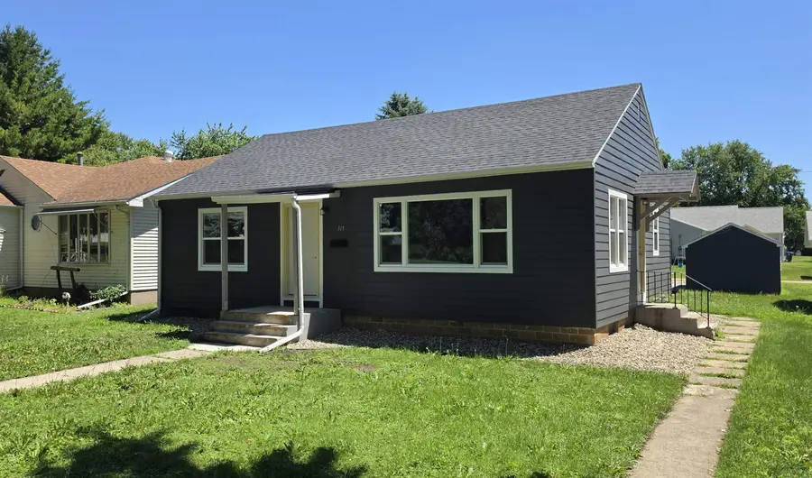315 S Clark St., Paullina, IA 51046 - #2