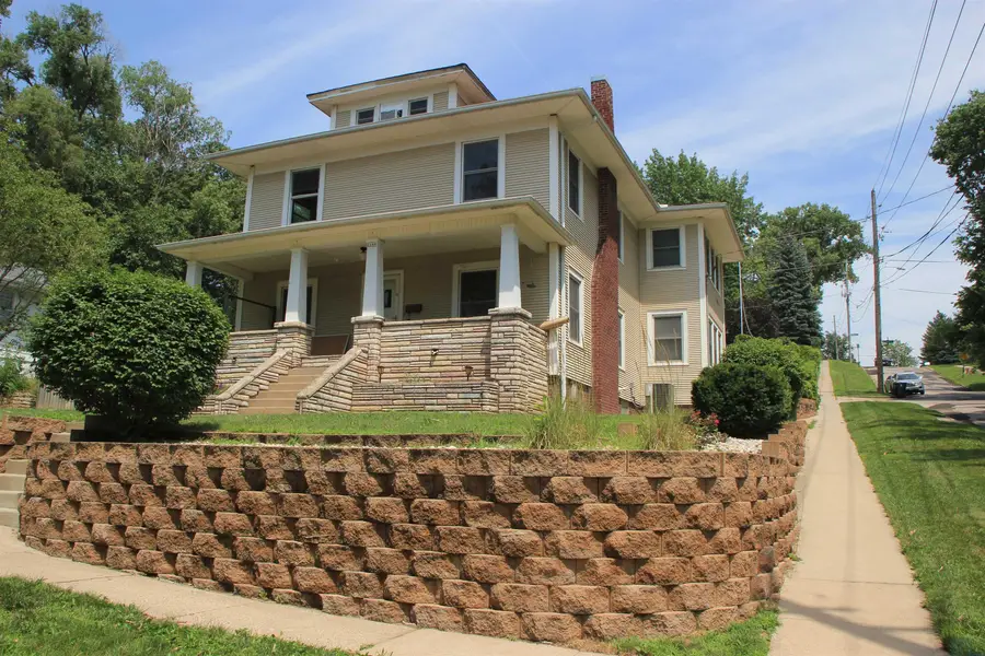2100 Heights, Sioux City, IA 51104 - #3