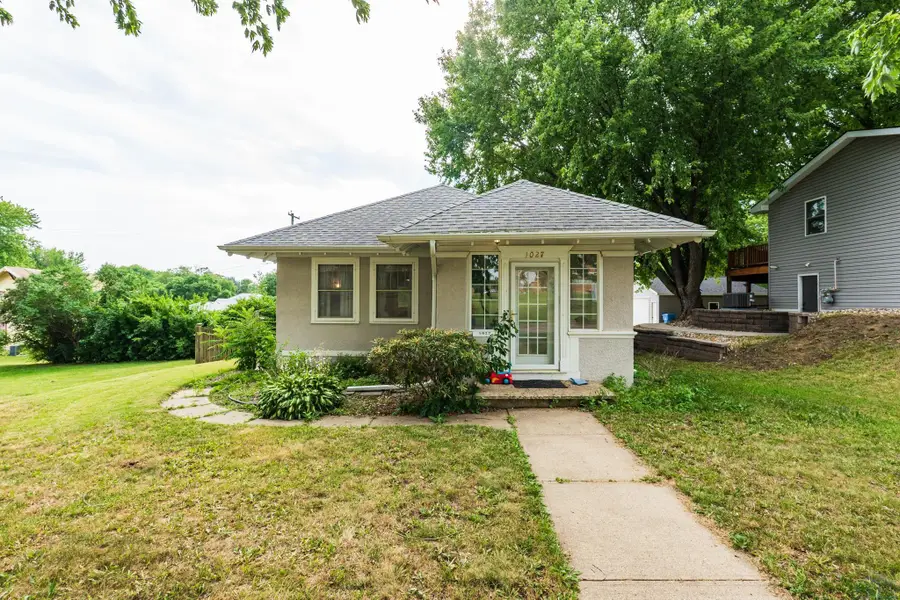 1027 1st Ave SE, Le Mars, IA 51031 - #2