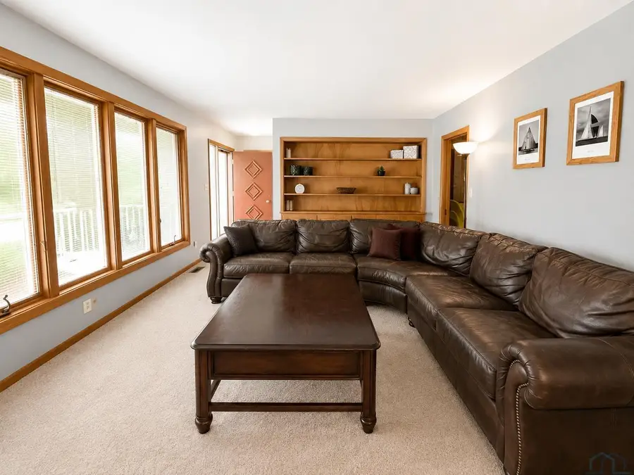 500 E 32nd, South Sioux City, NE 68776 - #2