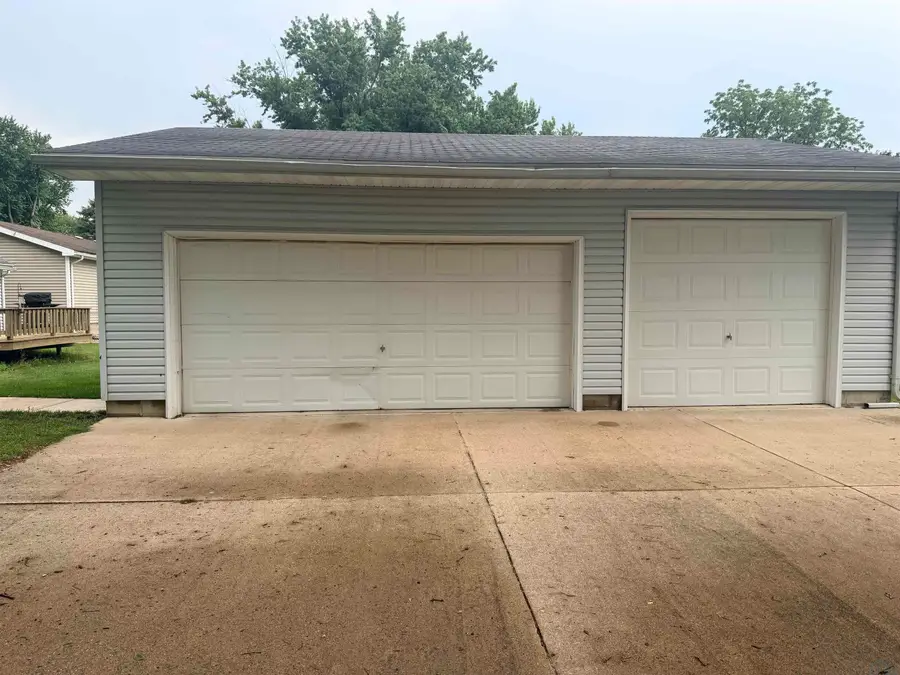 235 Williams, Merrill, IA 51038 - #2