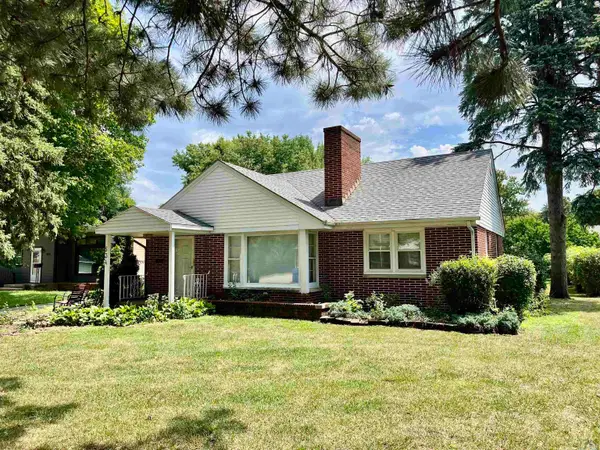 534 Valley View, Vermillion, SD 57069