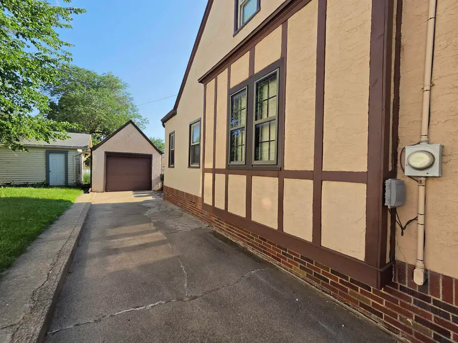 604 36, Sioux City, IA 51104 - #3