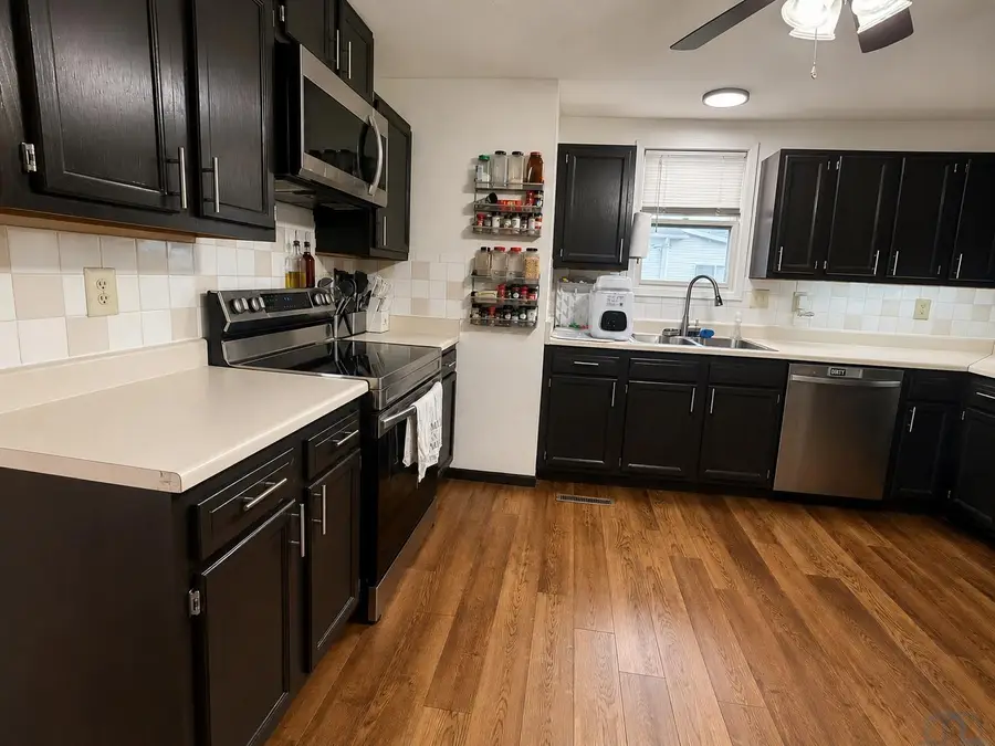 4612 4TH AVE, Sioux City, IA 51106 - #3