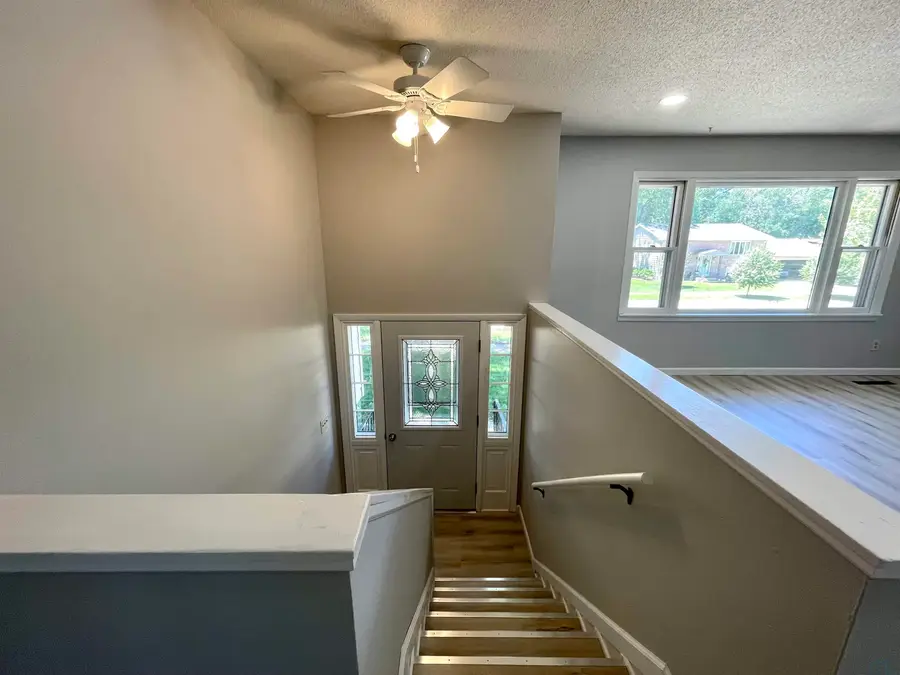 1005 Oak Lane, Storm Lake, IA 50588 - #2