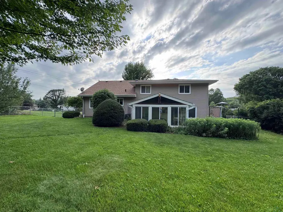 4700 Chatham Ln, Sioux City, IA 51104 - #2