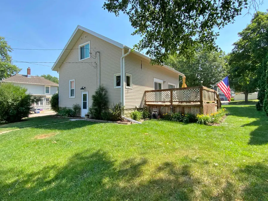 625 1st Ave SW, Le Mars, IA 51031 - #2
