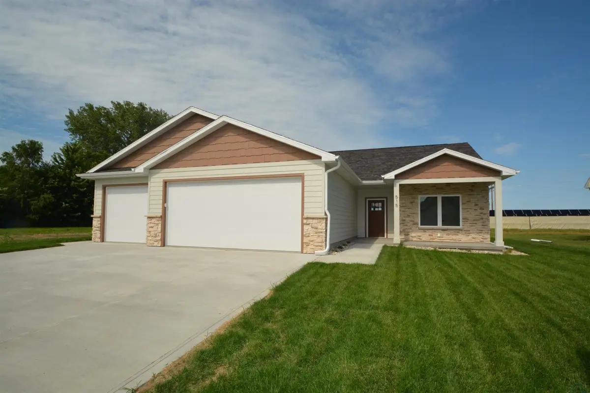 515 Zach Rd, Sergeant Bluff, IA 51054 - #1