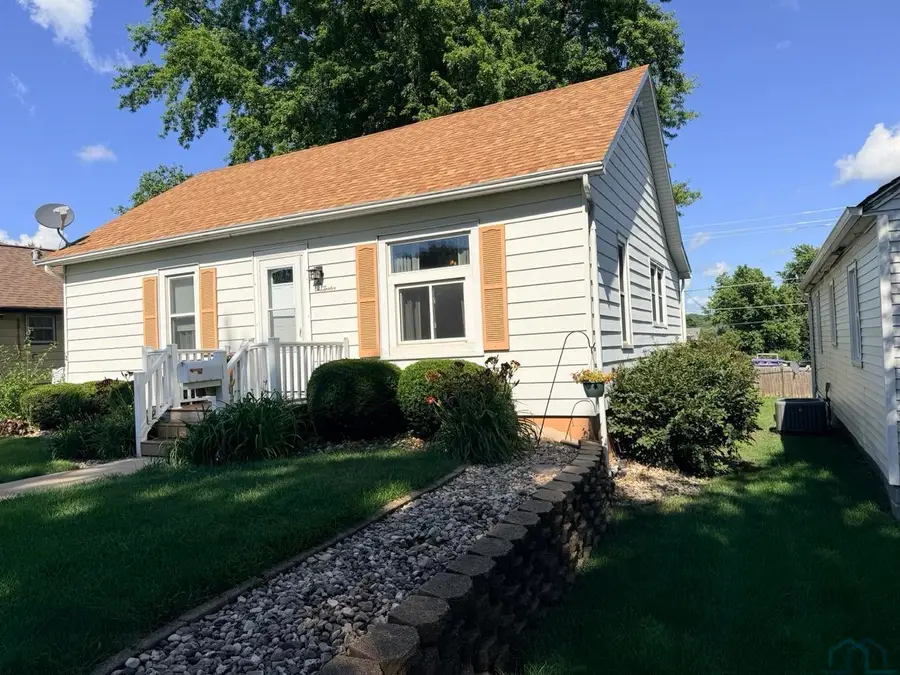 612 PARK AVE, Cherokee, IA 51012 - #2