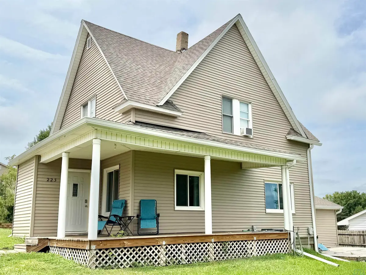 223 W Grand St., Hinton, IA 51024 - #1