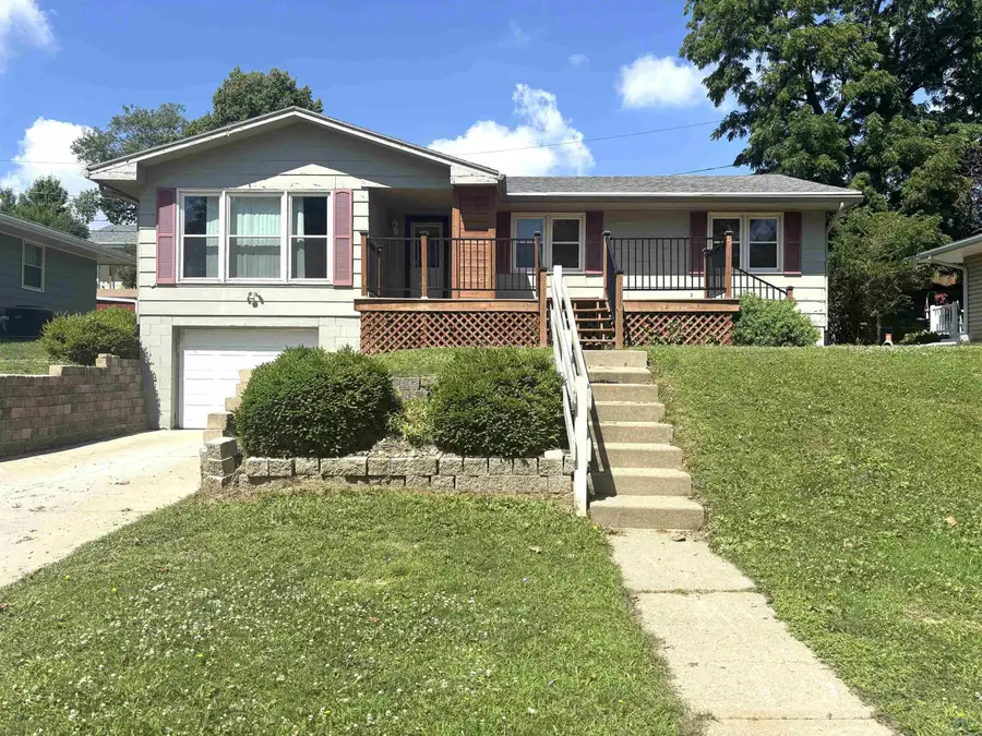 2617 S Magnolia, Sioux City, IA 51106 - #3