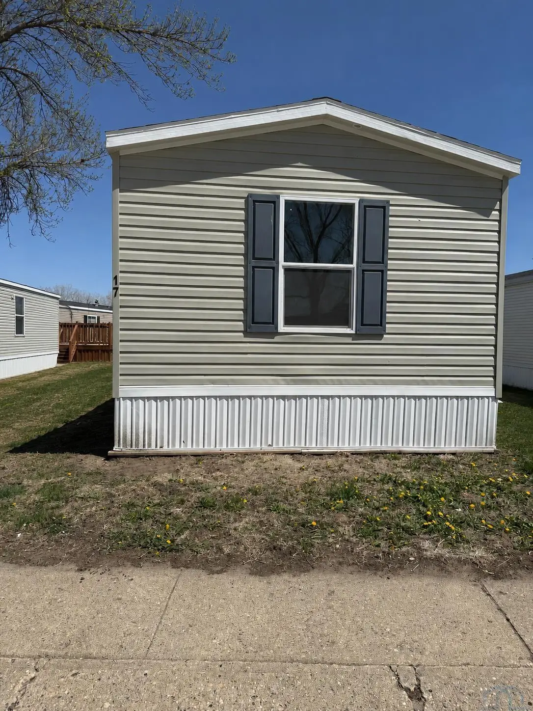 833 E Duke St #17, Vermillion, SD 57069 - #1