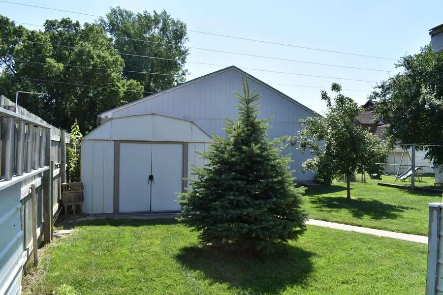 2612 Center Street, Sioux City, IA 51103 - #3