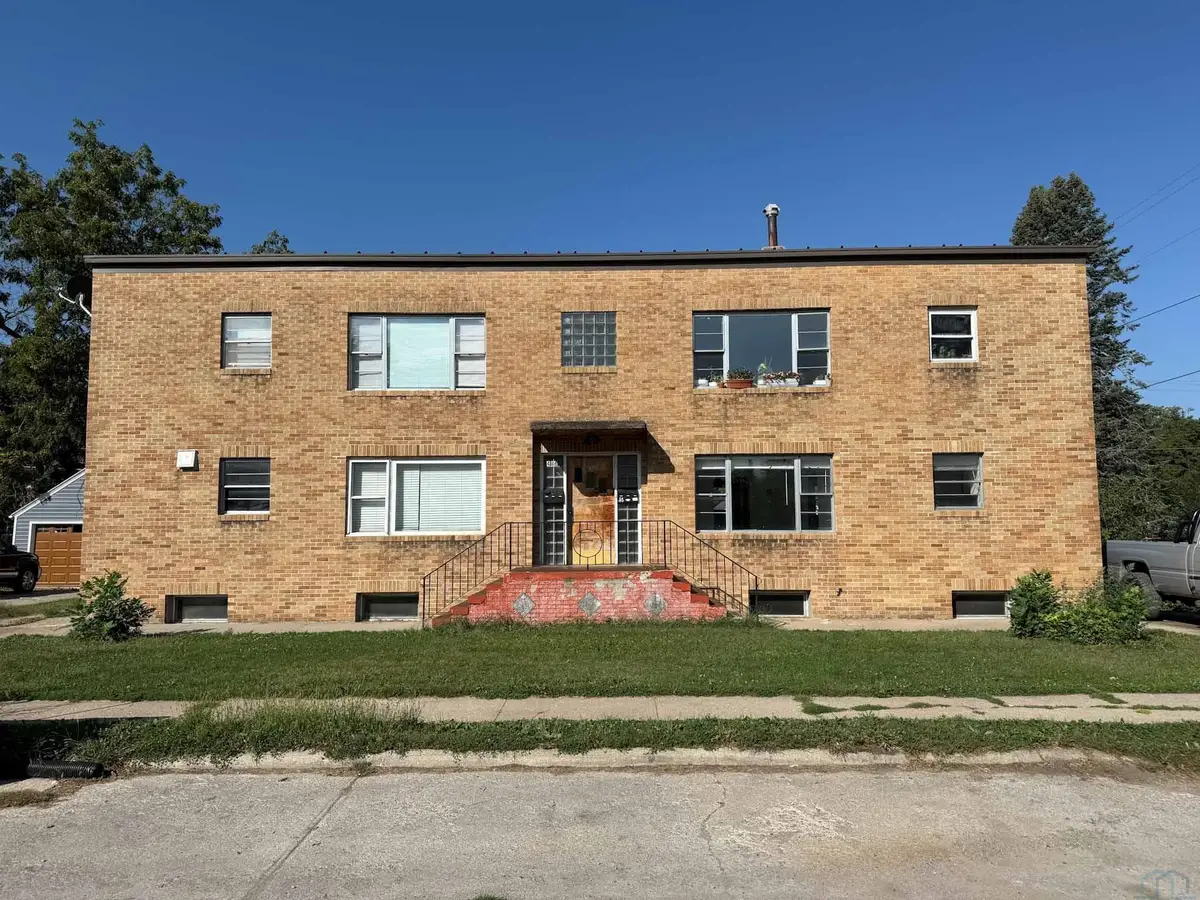 416 Michigan, Storm Lake, IA 50588 - #1