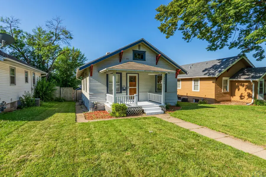 3304 Orleans Ave, Sioux City, IA 51106 - #2