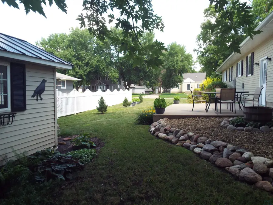501 9th Avenue, Sibley, IA 51249 - #2