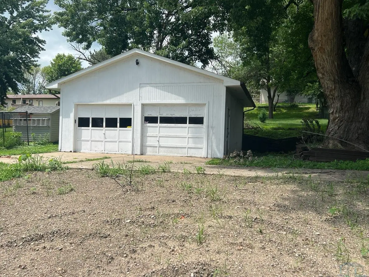 621 Frost St, Merrill, IA 51038 - #1