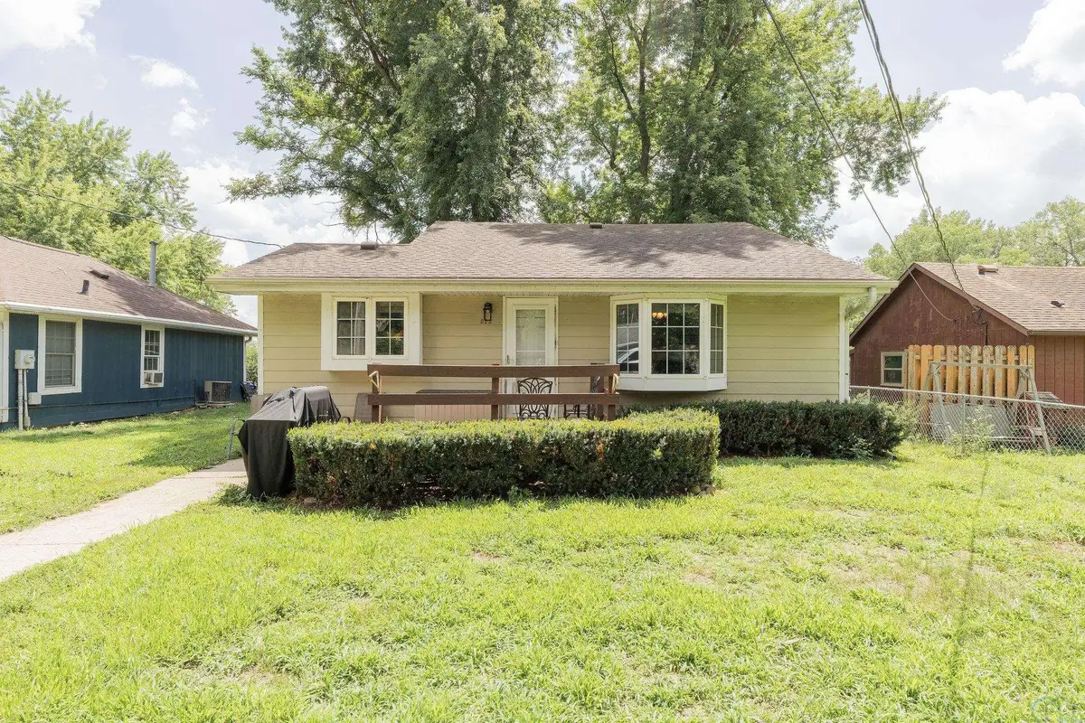 522 North Shore Drive, South Sioux City, NE 68776 - #1