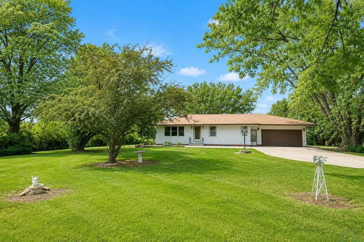489 Hwy 35, Dakota City, NE 68731 - #1