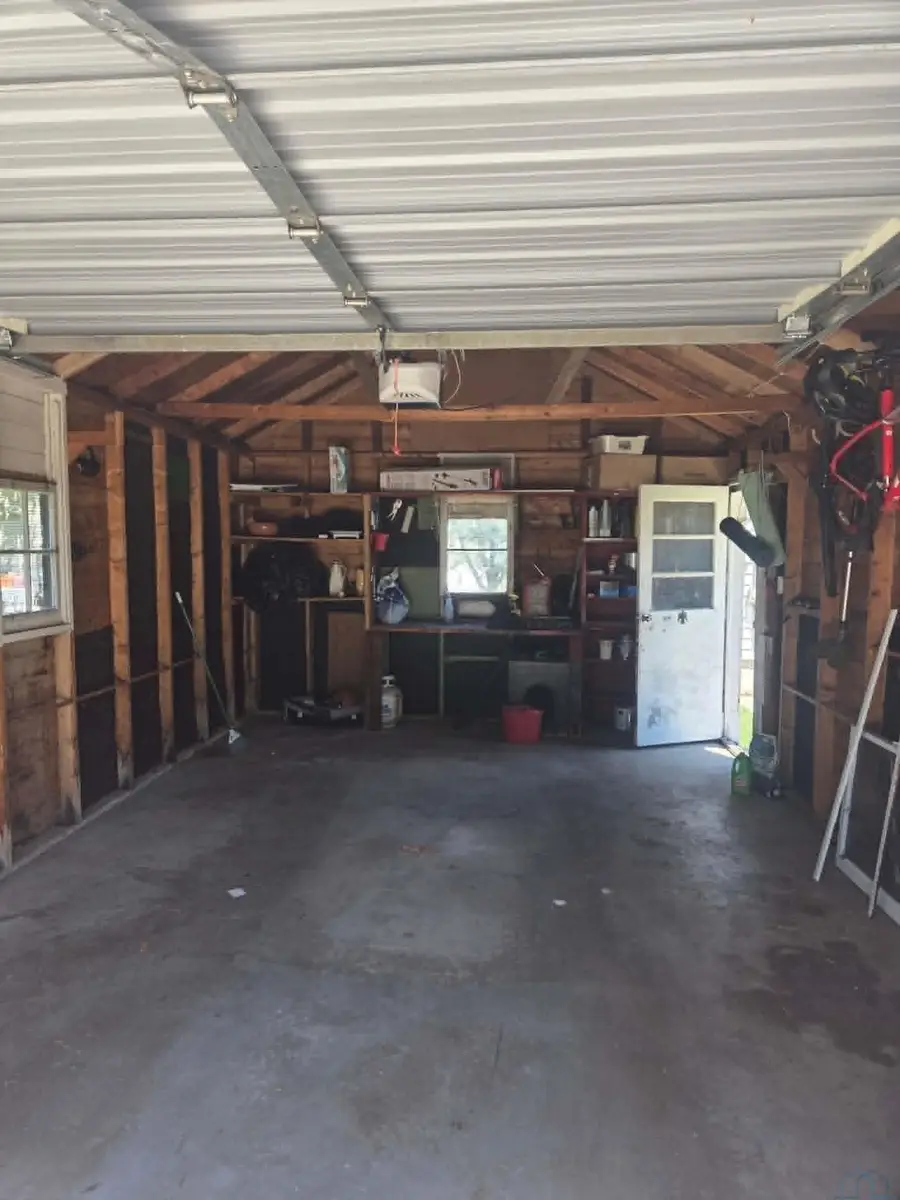 3222 4th Ave Place, Sioux City, IA 51106 - #3