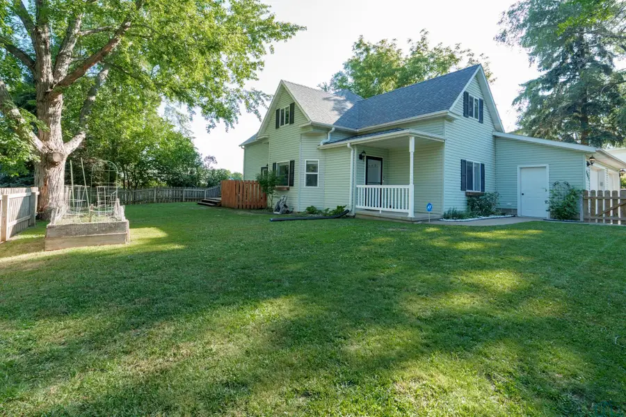 801 DAKOTA ST, Akron, IA 51001 - #2