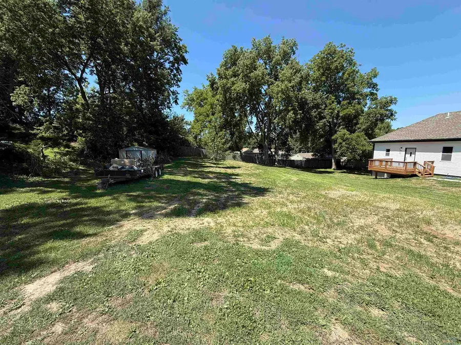 TBD S CLEVELAND, Sioux City, IA 51106 - #3