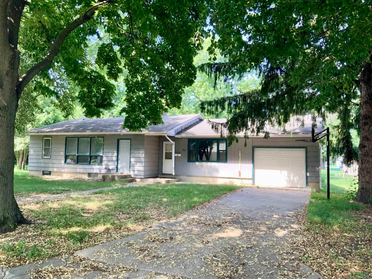 311 NW 3rd St, Pocahontas, IA 50574 - #1
