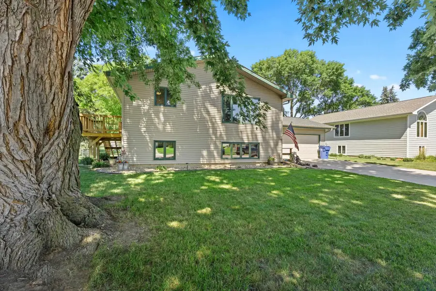 415 Lee, Vermillion, SD 57069 - #3