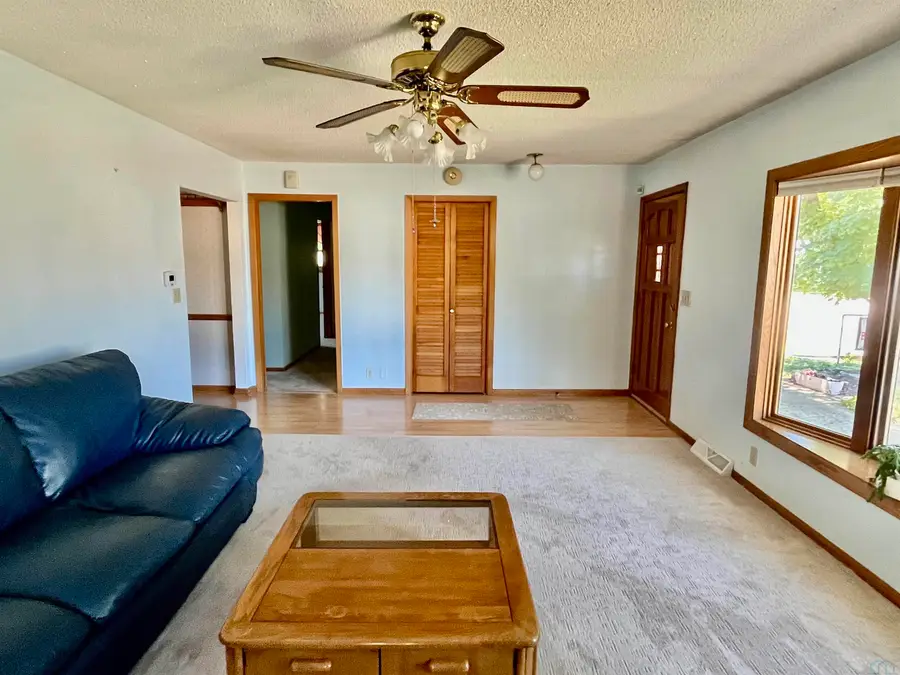 210 S Walnut St., Elk Point, SD 57025 - #2