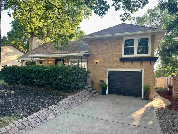 2929 Nebraska, Sioux City, IA 51104