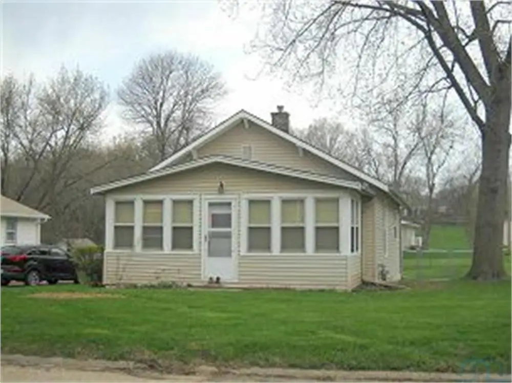 3437 Dupont, Sioux City, IA 51104 - #1