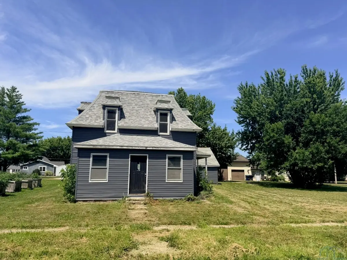 206 W 2ND ST, Calumet, IA 51009 - #1