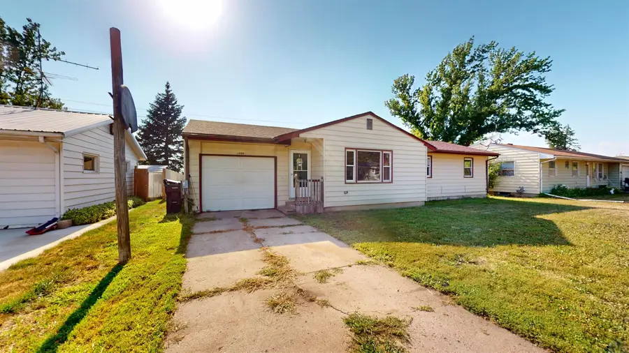 1009 ROCK ISLAND AVE, Cherokee, IA 51012 - #2