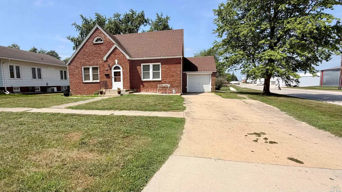 102 PETERSON ST, Alta, IA 51002 - #1