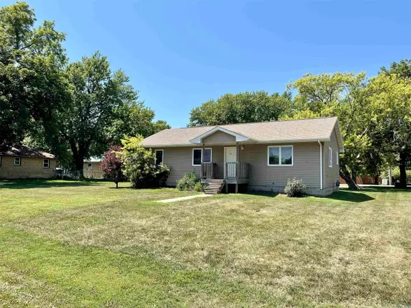 110 and 112 Benson St., Alta, IA 51002