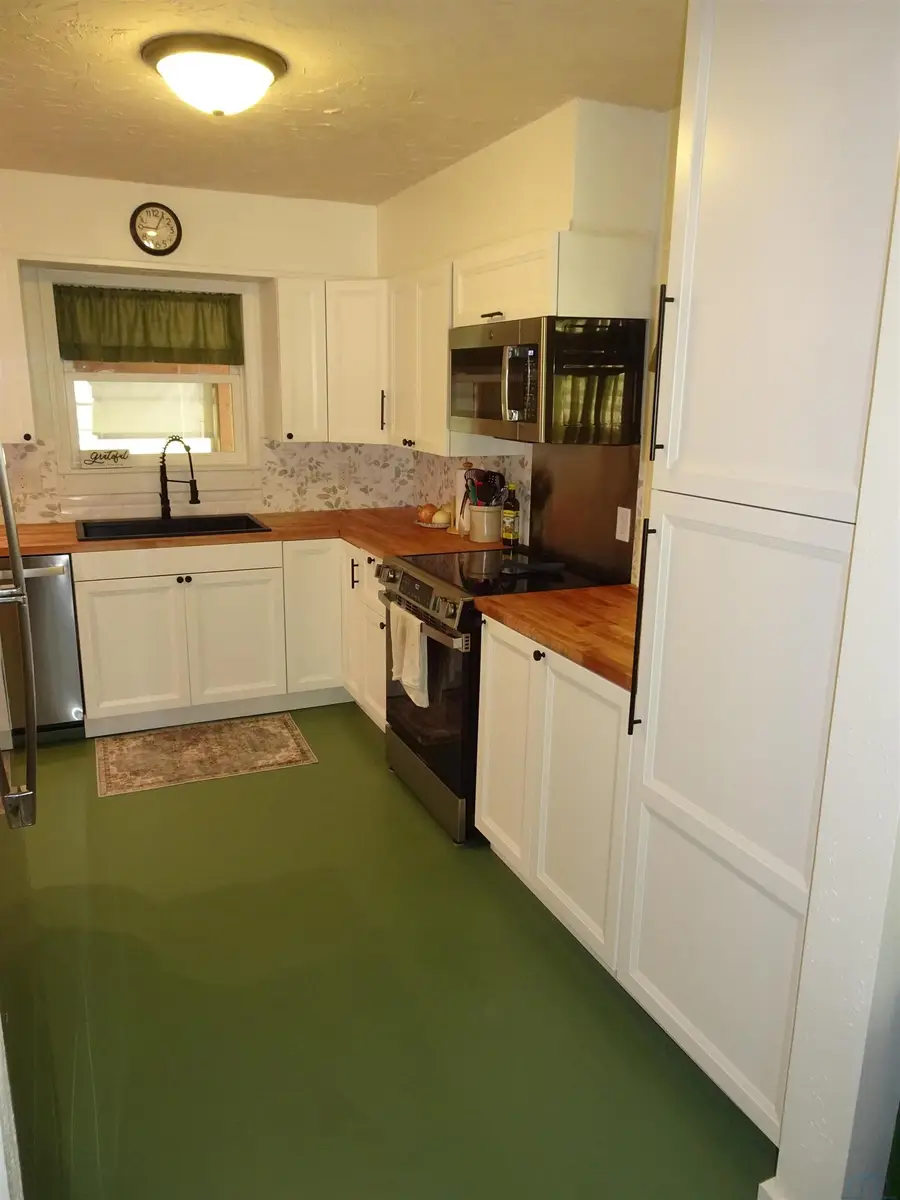 211 E Grand Avenue, Paullina, IA 51046 - #3