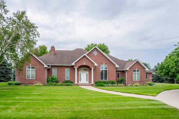 120 7th St PL NE, LeMars, IA 51031