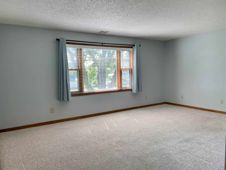 1317 Seneca Street #205, Storm Lake, IA 50588 - #2