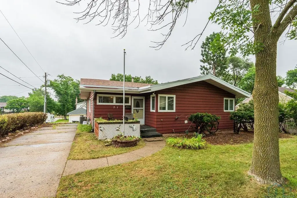 2012 HELMER ST, Sioux City, IA 51103 - #1