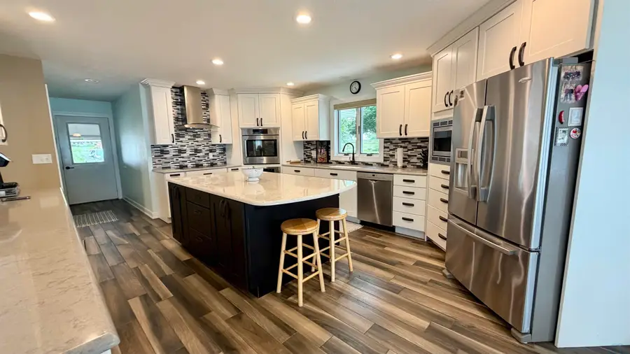139 MALLARD AVE, Storm Lake, IA 50588 - #3