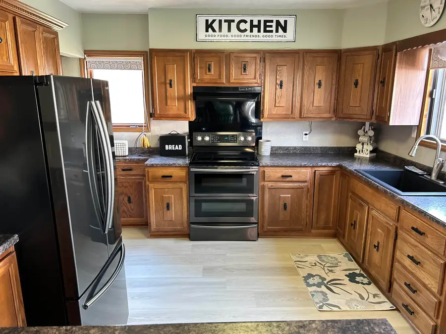 425 6TH ST, Correctionville, IA 51016 - #2