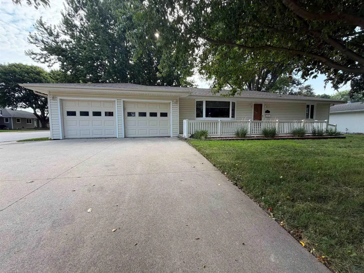 1010 Colfax Street, Boyden, IA 51234 - #1