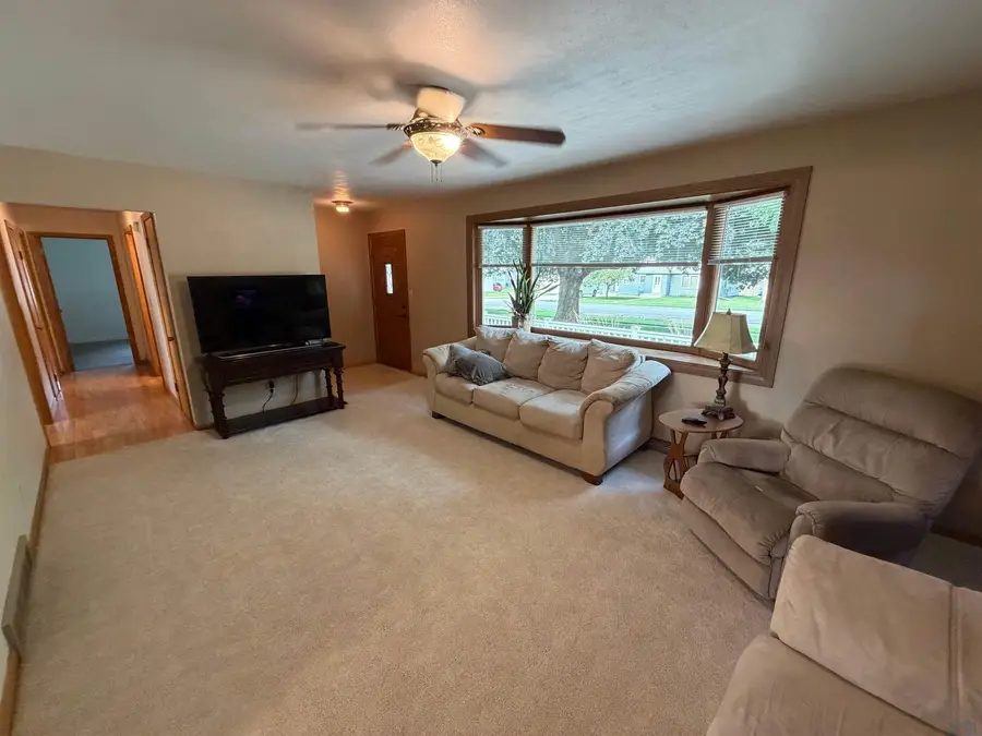 1010 Colfax Street, Boyden, IA 51234 - #2