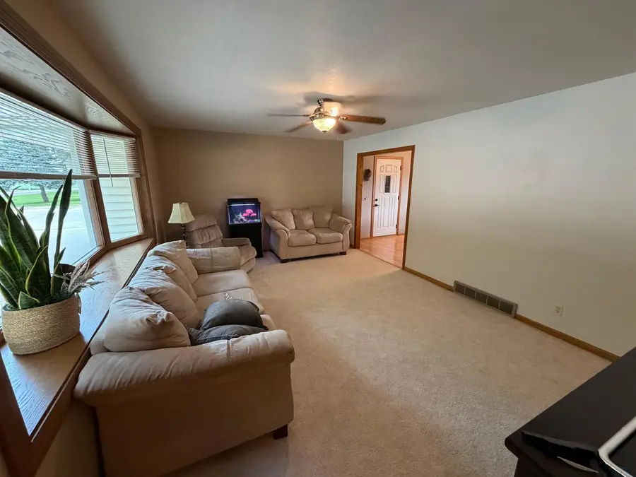 1010 Colfax Street, Boyden, IA 51234 - #3