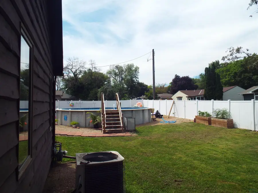 920 1st Street NE, Sibley, IA 51249 - #3