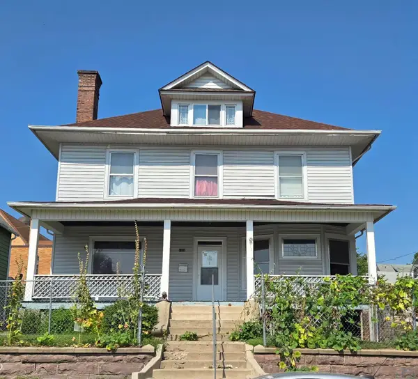 1105 JENNINGS ST, Sioux City, IA 51105