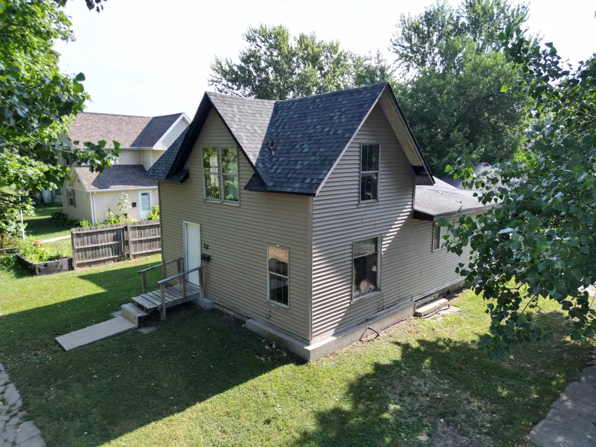 217 JOHNSON ST, Alta, IA 51002 - #1