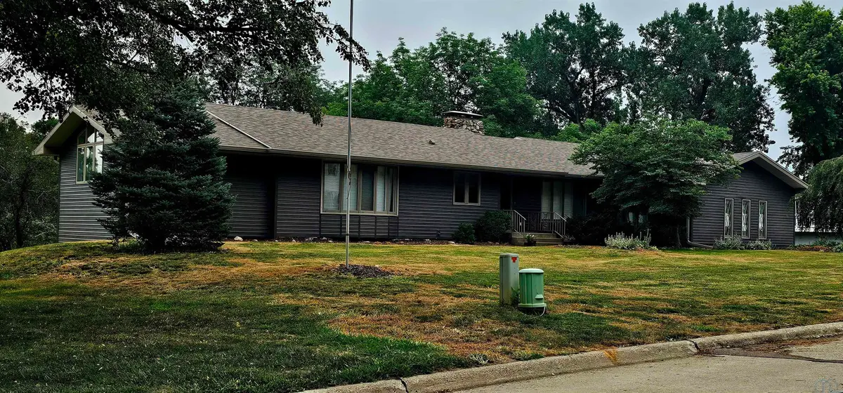 4412 MANOR CIR, Sioux City, IA 51104 - #1