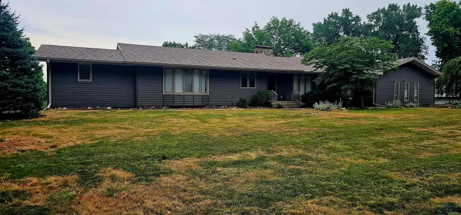 4412 MANOR CIR, Sioux City, IA 51104 - #2