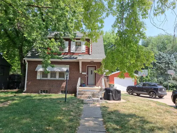 1218 S Royce, Sioux City, IA 51106
